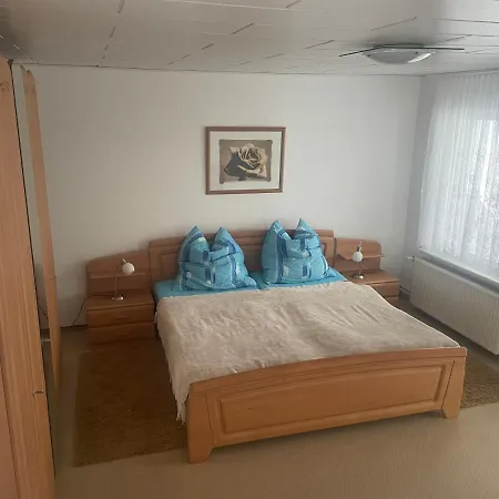 Redewischer Str.8 Lejlighed *