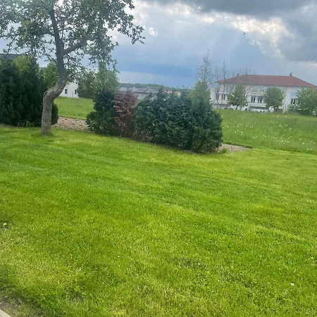 Redewischer Str.8 アパート